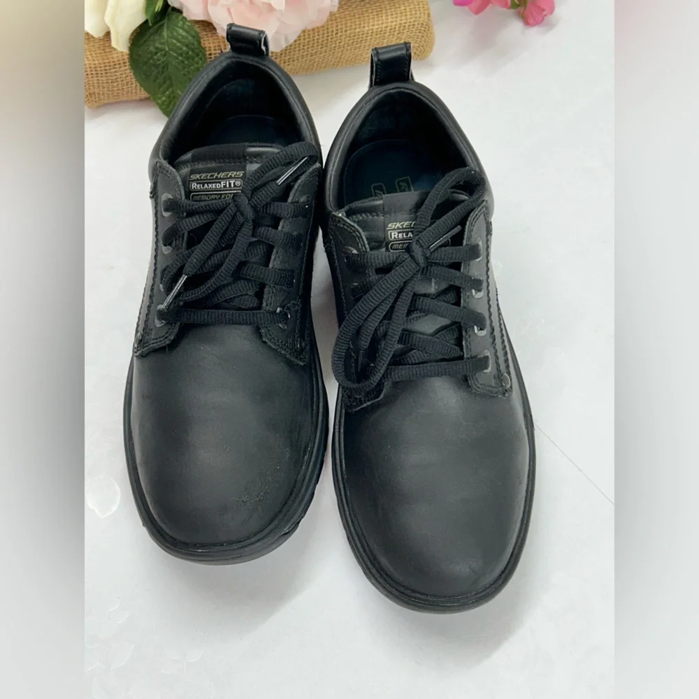 Skechers Black Men’s Lace-Up Oxford Work Shoe